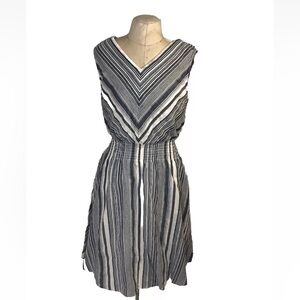 Roller Rabbit striped cotton dress white blue elastic waist flattering Size S